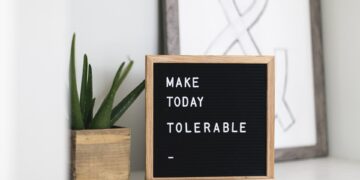 Transform Your Life: Inspirational Self-Improvement Quotes to Ignite Your Growth