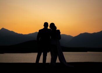 Love Unleashed: Inspiring New Relationship Quotes to Ignite Your Passion