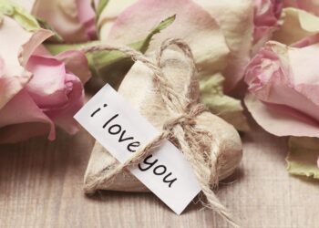 Love in Words: Inspiring Couple Quotes to Strengthen Your Relationship